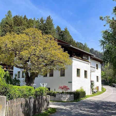 Bergmanns Ferienapartment Debant Exterior photo